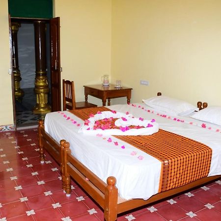 Chettinad Manor Hotel Kanadukattan Ngoại thất bức ảnh